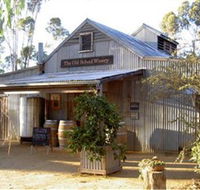 The Old School Winery and Pottery - Rental Cars