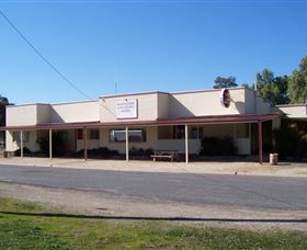 Brocklesby Hotel - Rental Cars 0