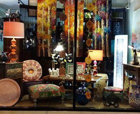 Glenbrook Village Gifts And Homewares - Rental Cars 1