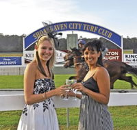 Shoalhaven City Turf Club - Rental Cars