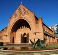 Christ Church Cathedral Grafton - Rental Cars
