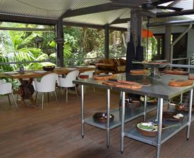 Tenteram Fine Foods Cooking School - Rental Cars 0