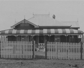 Crawford House - Rental Cars 1
