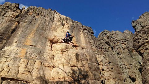 Grampians Mountain Adventure Company - Rental Cars 0