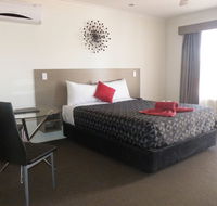 Hillston Motor Inn On High - Rental Cars