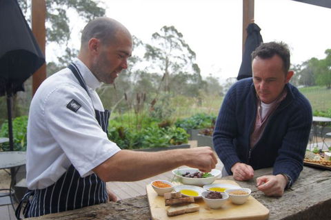 Oceania Tours And Safaris - Rental Cars 30