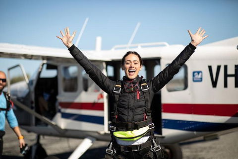 Rottnest Island Tandem Skydive - Rental Cars 3