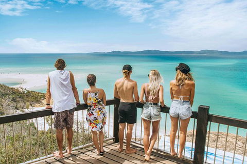 Whitehaven Beach And Hill Inlet Chill And Grill - Rental Cars 5