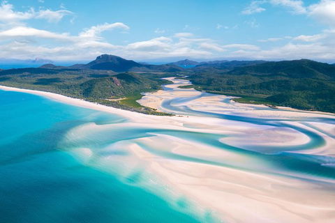Whitehaven Beach And Hill Inlet Chill And Grill - Rental Cars 6
