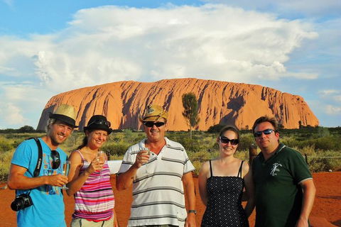 Ayers Rock Day Trip From Alice Springs Including Uluru, Kata Tjuta And Sunset BBQ Dinner - Rental Cars 0