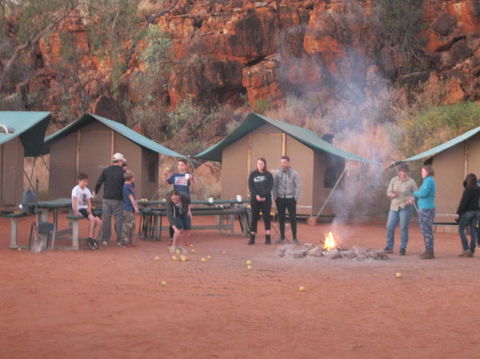 3-Day Uluru And Kings Canyon Camping Experience From Alice Springs Including Outback BBQ Dinner - Rental Cars 3