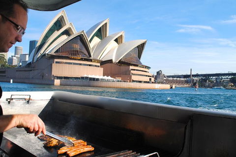 Sydney Whale-Watching Cruise Including Lunch Or Breakfast - Rental Cars 19