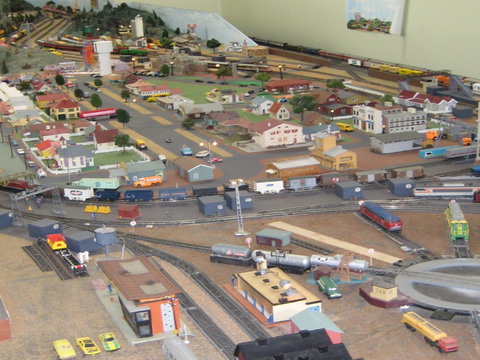 Heywood Model Trains - Rental Cars 0