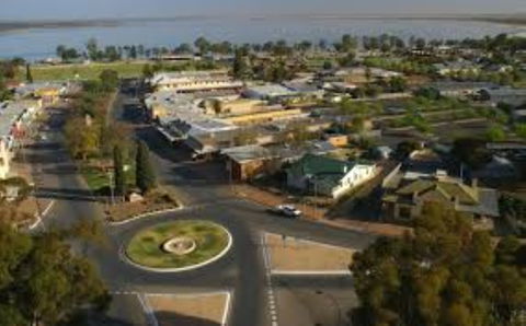 Story City - Barmera - Rental Cars 0