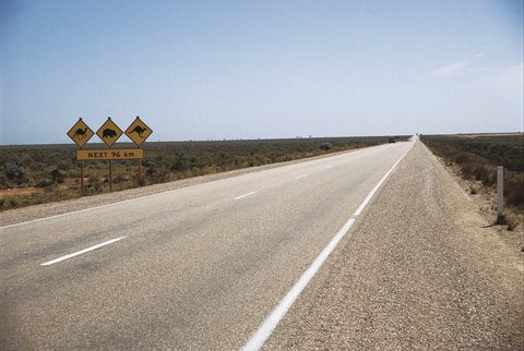Eyre Highway - Rental Cars 0