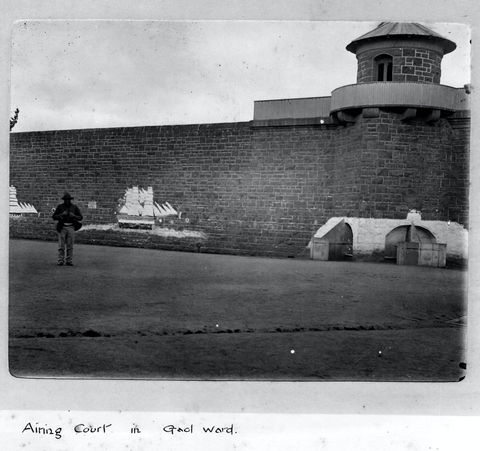 J Ward, Ararat's Old Gaol And Lunatic Asylum - Rental Cars 0