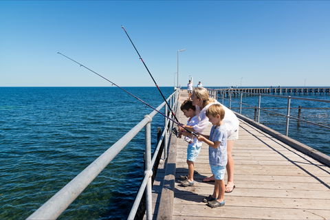 Moonta Bay Jetty - Rental Cars 1