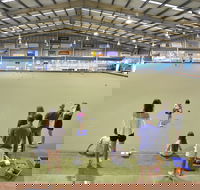 Mt. Gravatt Bowls Club - Rental Cars