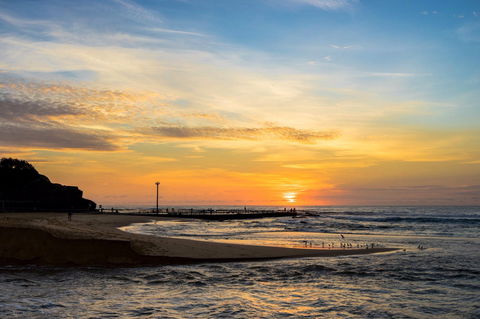 Narrabeen Beach - Rental Cars 0