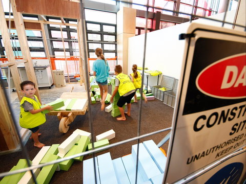 Early Start Discovery Space - Rental Cars 1