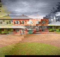 Rouse Hill Estate - Rental Cars