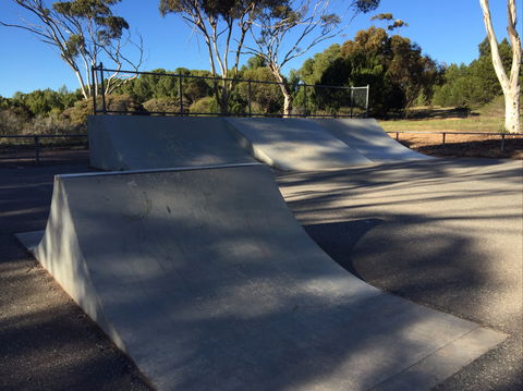 Moonta Skatepark - Rental Cars 1