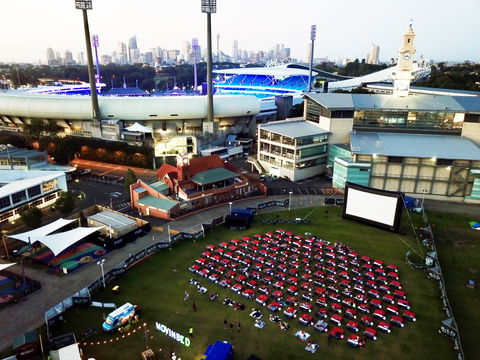 Mov'in Bed - Rental Cars 0