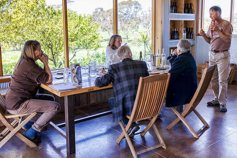 Bathurst Wine Trail Full-Day Private Tour With Tastings - Rental Cars 11