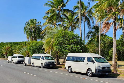 Airport Transfer To Or From Port Douglas Hotels For Up To 13 People (7am-10pm) - Rental Cars 1