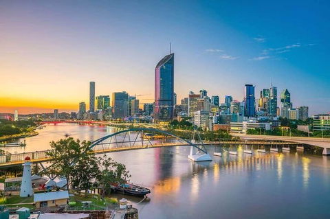 Brisbane Airport Transfers : Brisbane To Brisbane Airport BNE In Luxury Car - Rental Cars 6