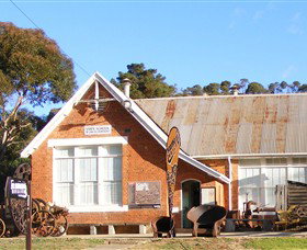 Eldorado VIC Rental Cars