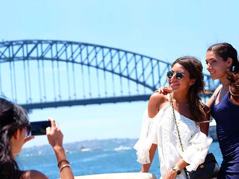Ucruise Sydney - Rental Cars 0