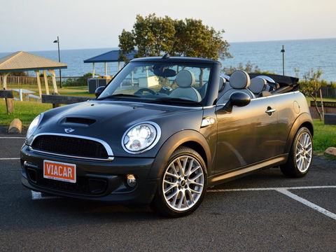 VIACAR Premium Rentals - Rental Cars 1