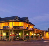Torrens Arms Hotel - Rental Cars