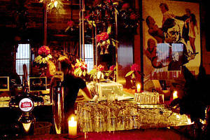 Cherry Bar - Rental Cars 0