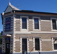 Southwark Hotel - Rental Cars