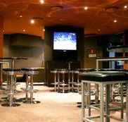 Glasshouse Hotel - Rental Cars