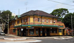 Duke Of Wellington Hotel - Rental Cars 0