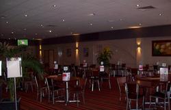 Nudgee Beach Hotel - Rental Cars 1