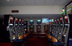 Nudgee Beach Hotel - Rental Cars 2