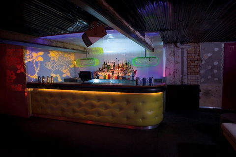 Elsewhere Bar - Rental Cars 2