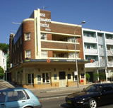 Arts Bar - Rental Cars