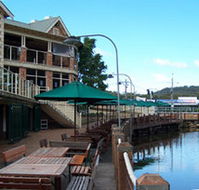 The Woodport Inn - Rental Cars