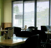 Riverview Hotel  Kains Bar  Restaurant - Rental Cars