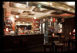 Melbourne Entertainment Venues Rental Cars Rental Cars