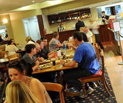 National Hotel Bendigo - Rental Cars 0