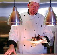 Rifle Club Hotel - Rental Cars