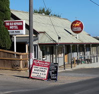 Old Hepburn Hotel - Rental Cars