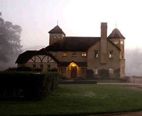 Mt Broughton Golf And Country Club - Rental Cars 1