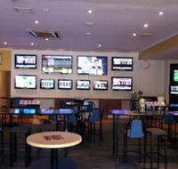 Tacking Point Tavern - Rental Cars